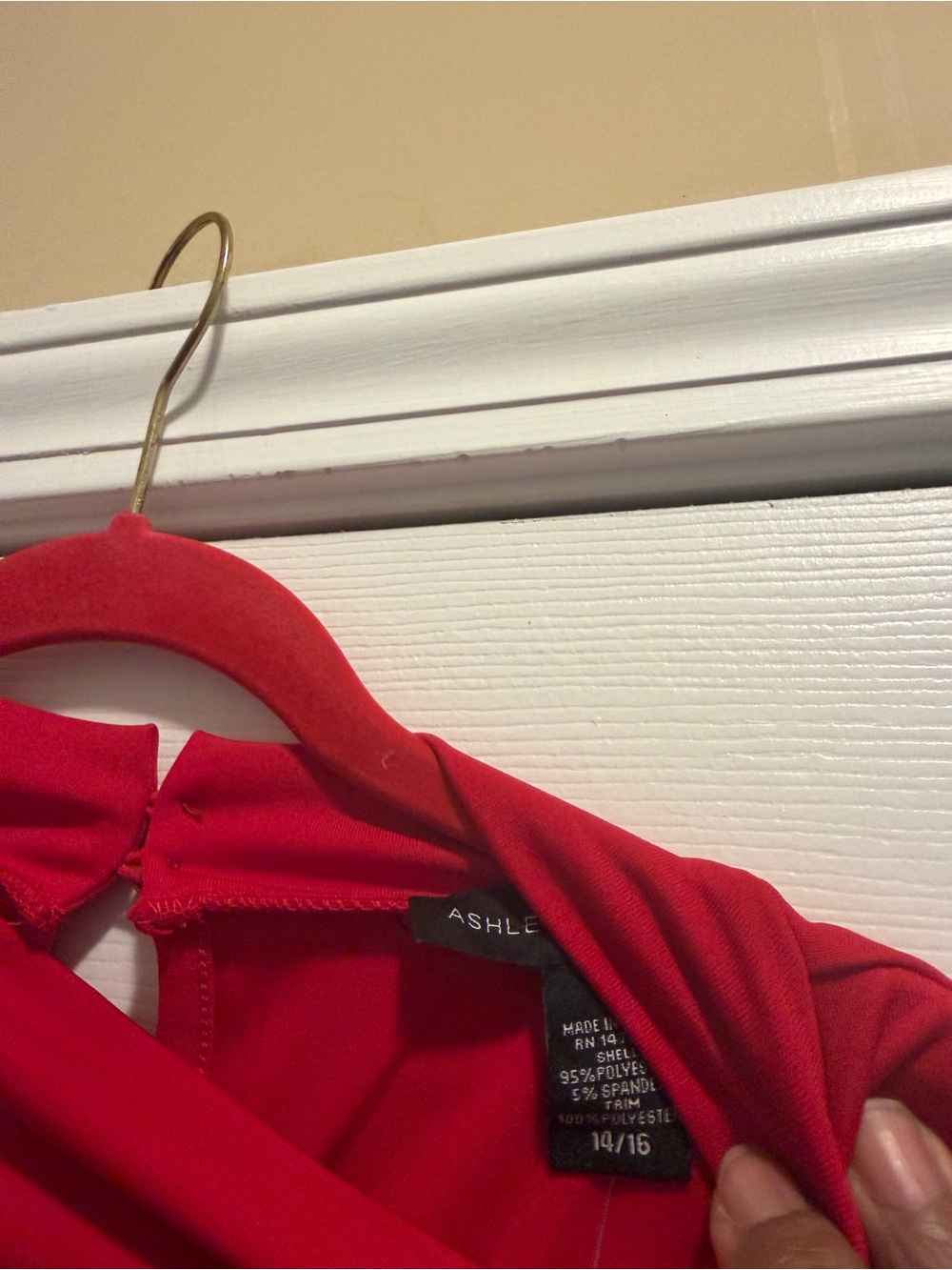 Red Knit Ruffle Sleeves Top - Picture 7 of 15